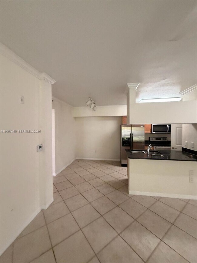 Building Photo - 6492 Emerald Dunes Dr