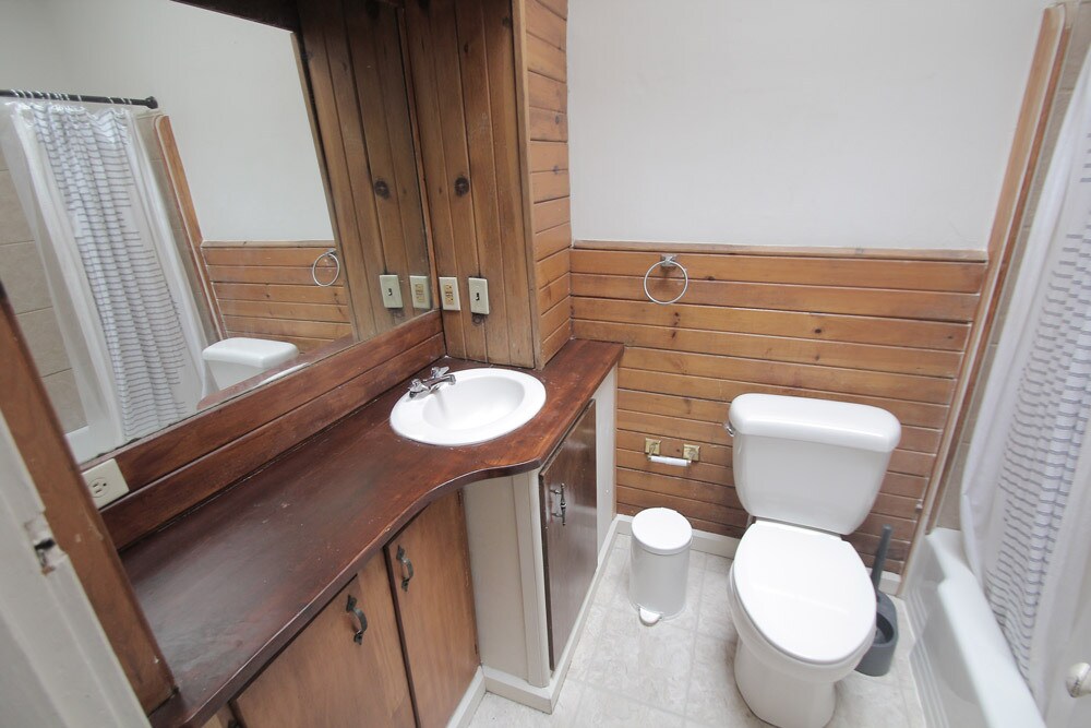 Building Photo - 126 S Trenton Ave