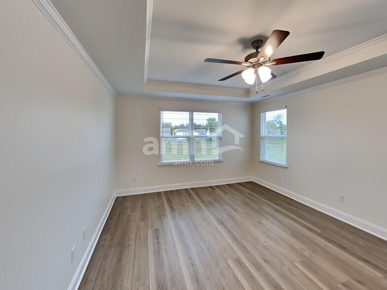 Building Photo - 5328 Trust Dr