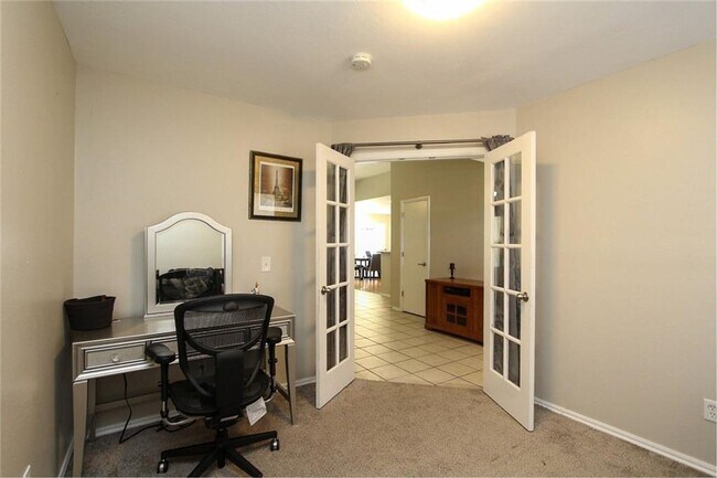 Building Photo - 10209 Aberdeen Dr