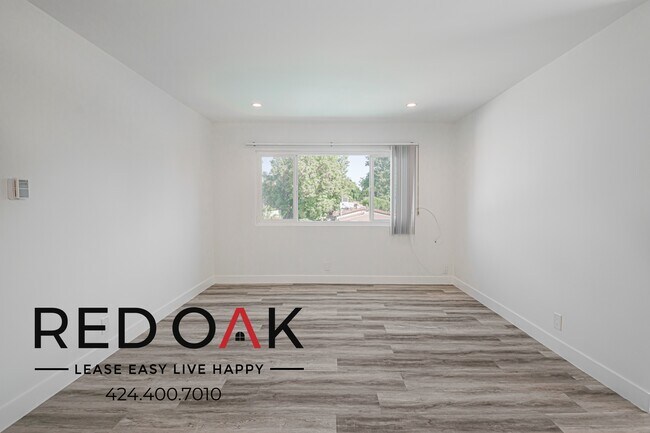 Building Photo - 14039 Archwood St