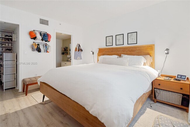 Building Photo - 22731 SW 88th Pl