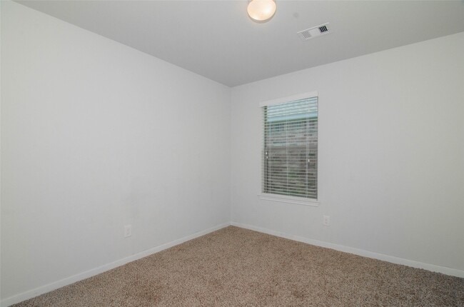 Building Photo - 15335 Hope Shadow Ct