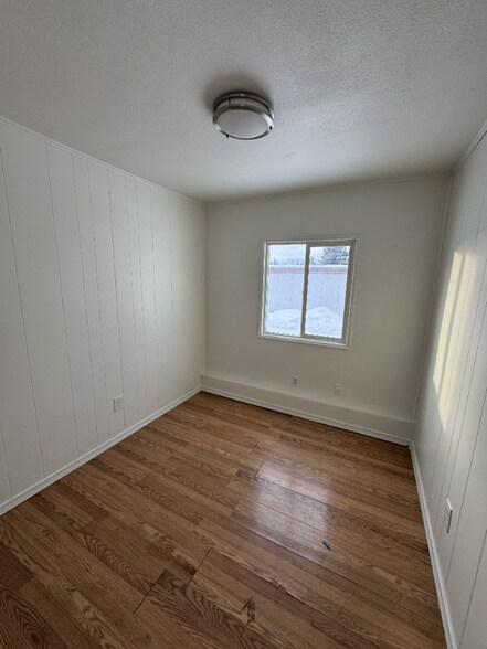 Building Photo - 9499 Brayton Dr