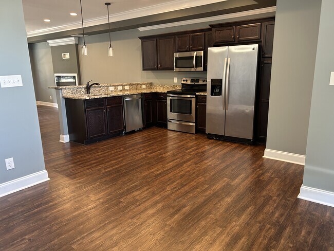 Building Photo - 235 Capstone Dr