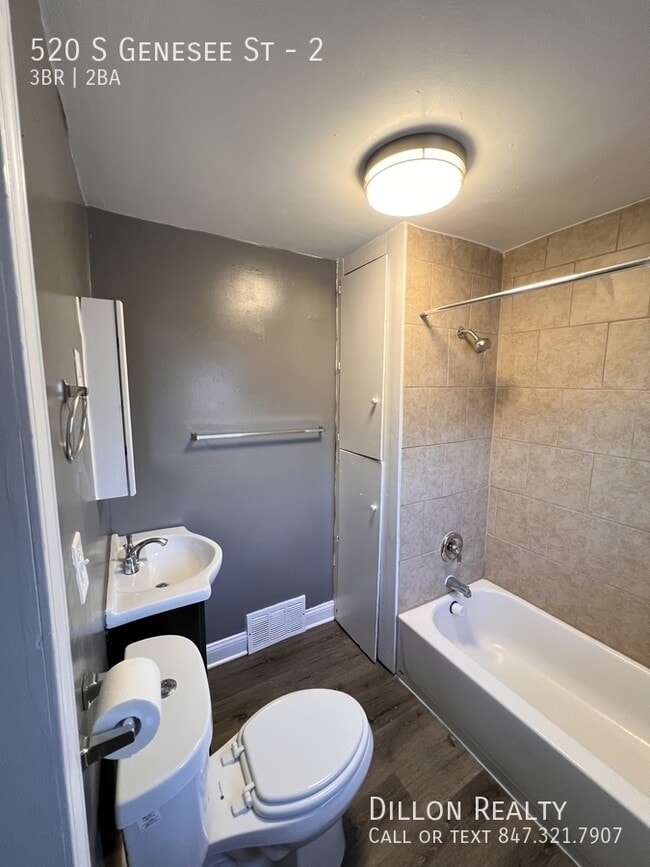 Building Photo - 520 S Genesee St