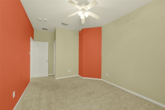 Building Photo - 18022 Oak Orchard Lane