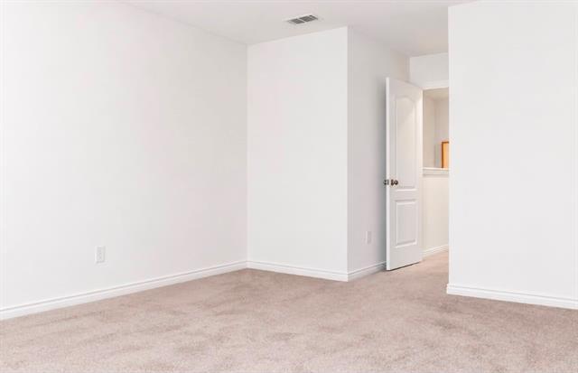 Building Photo - 3730 Malibu Dr