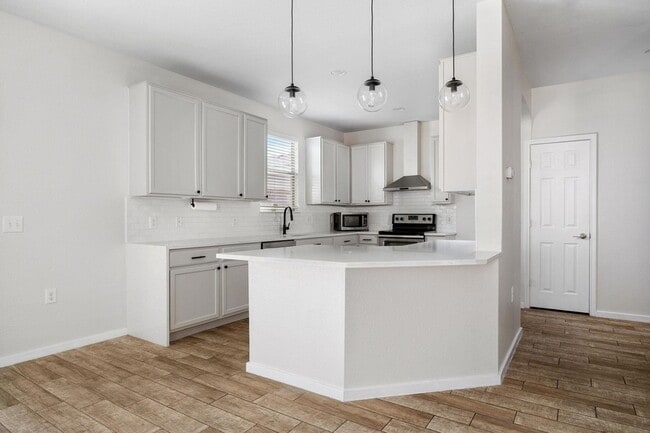 Building Photo - 8909 Winter Haven Rd