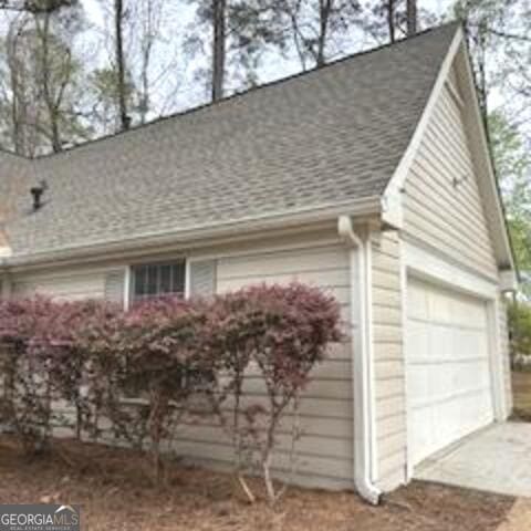 Building Photo - 102 Whisper Trce