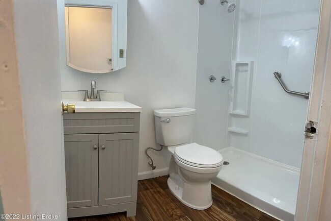 Building Photo - Charming Brick Ranch *OPEN HOUSE 10/05/23*