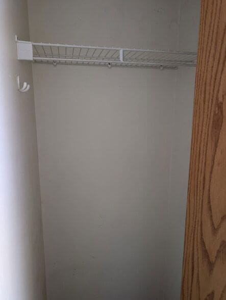 Building Photo - 709 Burgess Dr