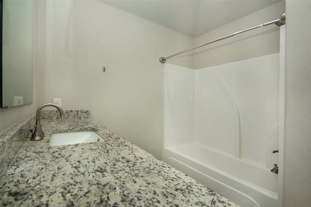 Building Photo - 1403 Southridge Ln