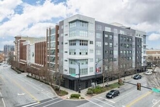 Building Photo - FULLY FURNISHED CONDO