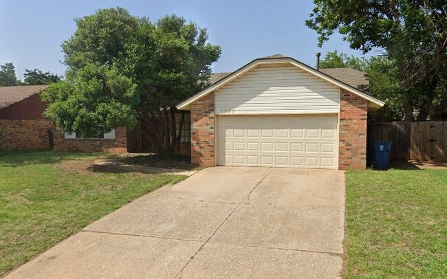 Building Photo - 1327 W Aries Rd