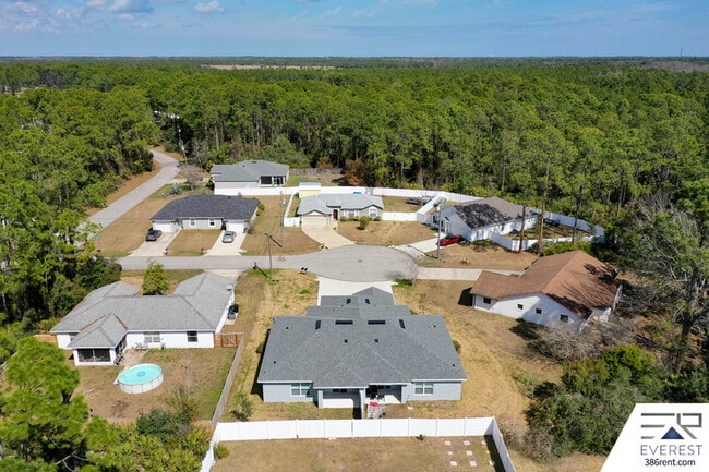 Building Photo - 6 Unison Ct