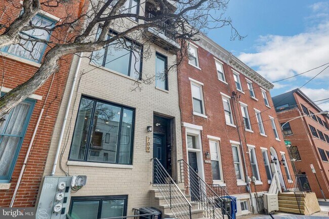 Building Photo - 709 N 19th St