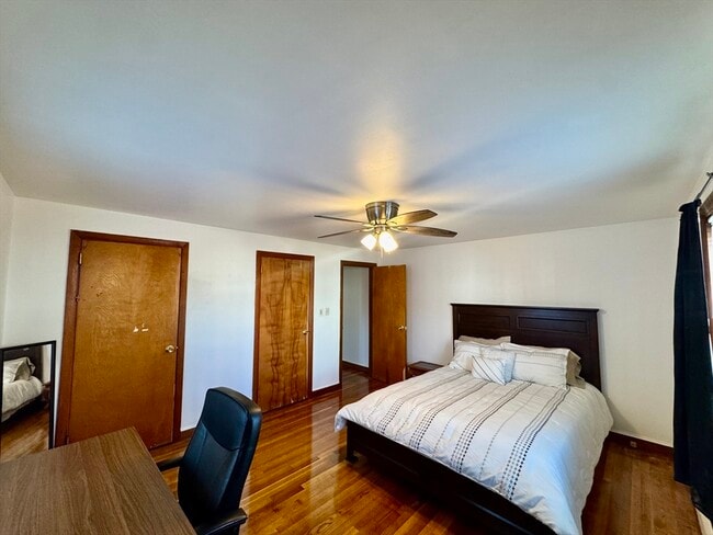 Building Photo - 156 Nichols Ave