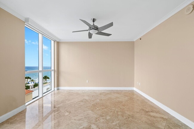 Building Photo - 101 S Fort Lauderdale Beach Blvd