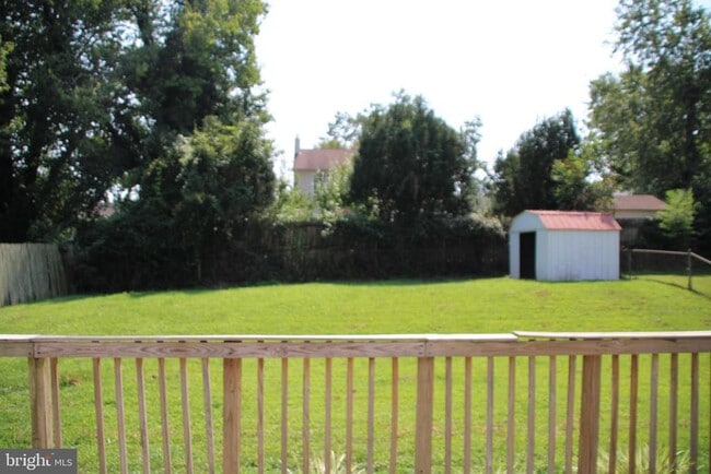 Building Photo - 12010 Ashley Dr