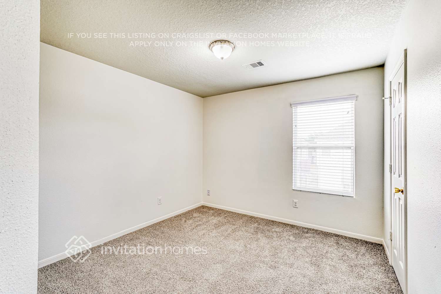 Building Photo - 3514 Barkers Crossing Ave