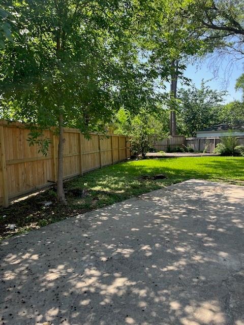 Building Photo - 12646 Westella Dr