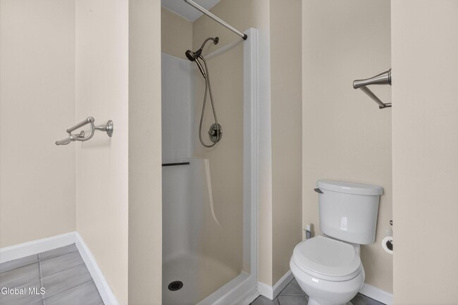 Building Photo - 17 Derby Dr