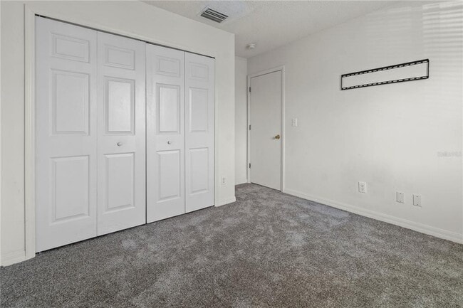 Building Photo - 4110 Waterside Island Ct