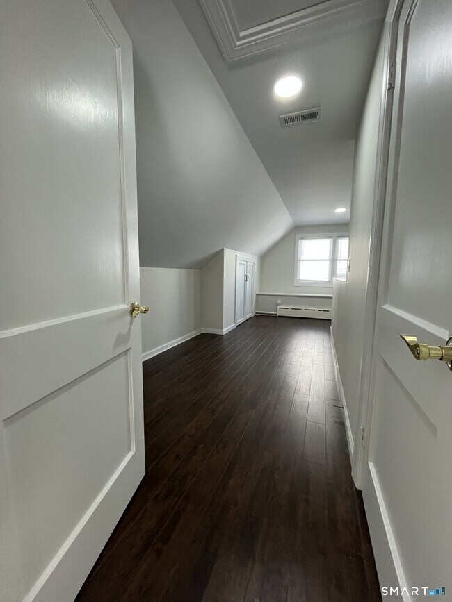 Building Photo - 54 McMullen Ave