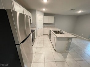 Building Photo - 3108 64th St W