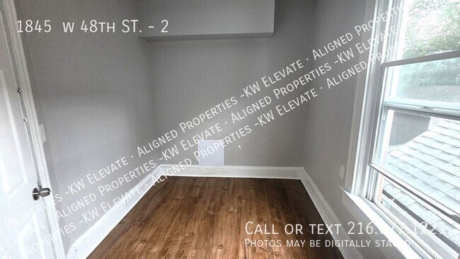 Building Photo - 1845 W 48th St