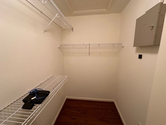 Building Photo - One Level Townhome in Forest