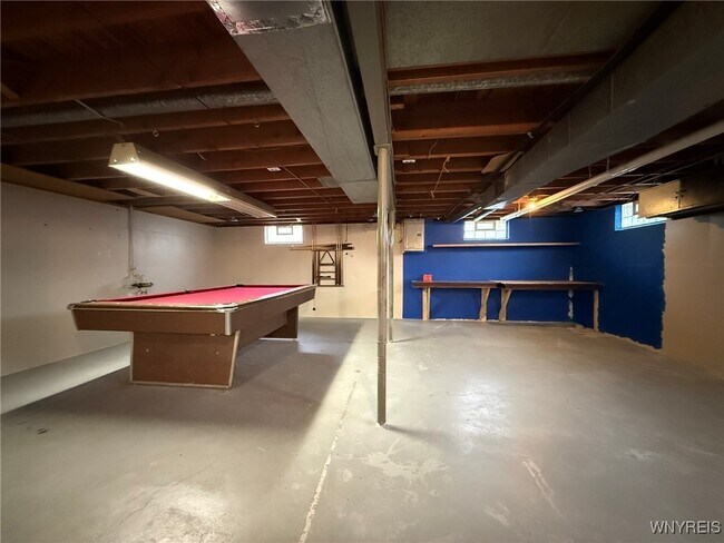 Building Photo - 6 Towerwood Rd