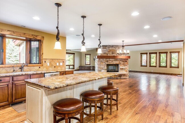 Building Photo - 2689 Holiday Ranch Loop Rd