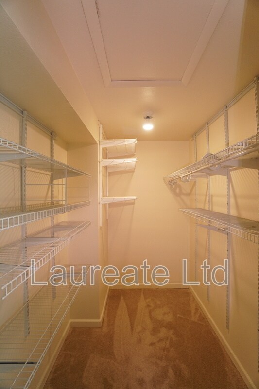 Building Photo - 1836 S Pitkin Cir