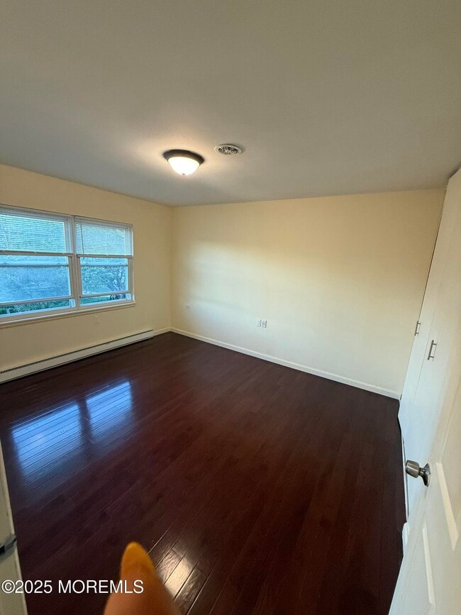 Building Photo - 42K Cambridge Ct