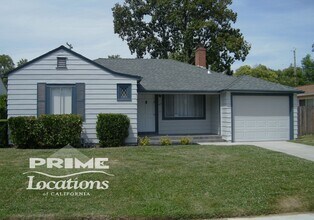 Building Photo - Remodeled Sacramento Gem