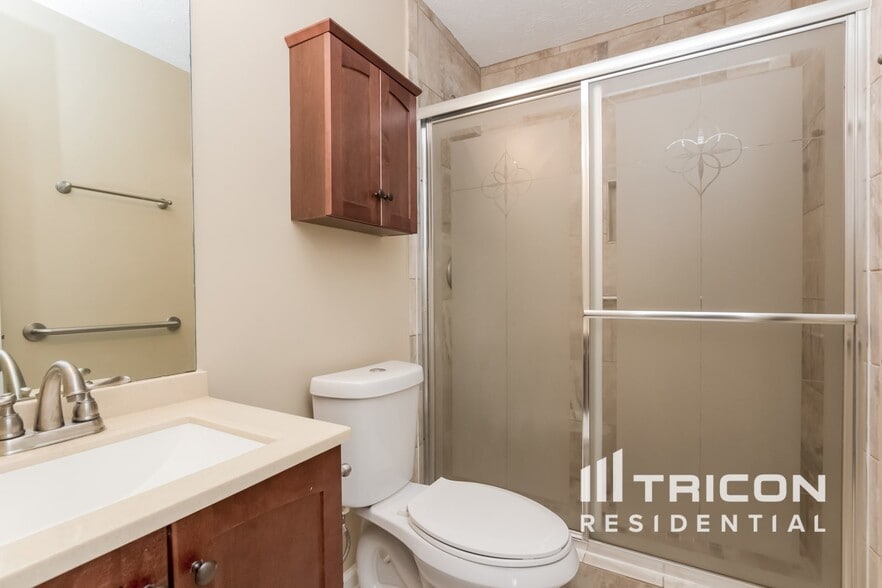 Building Photo - 720 Cayla Ann Ct
