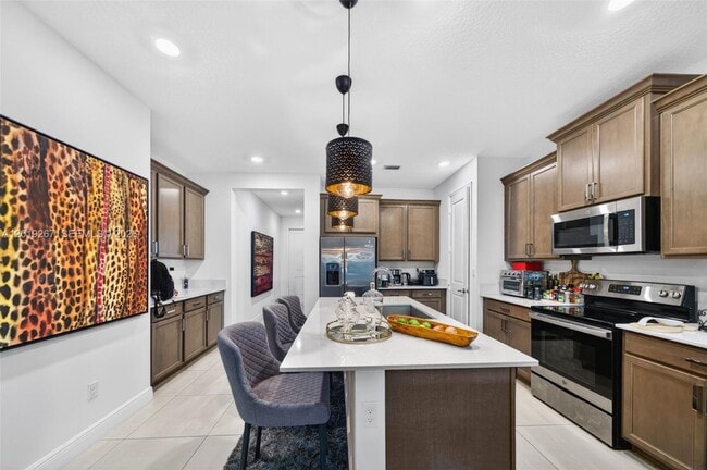 Building Photo - 4305 Marina Way