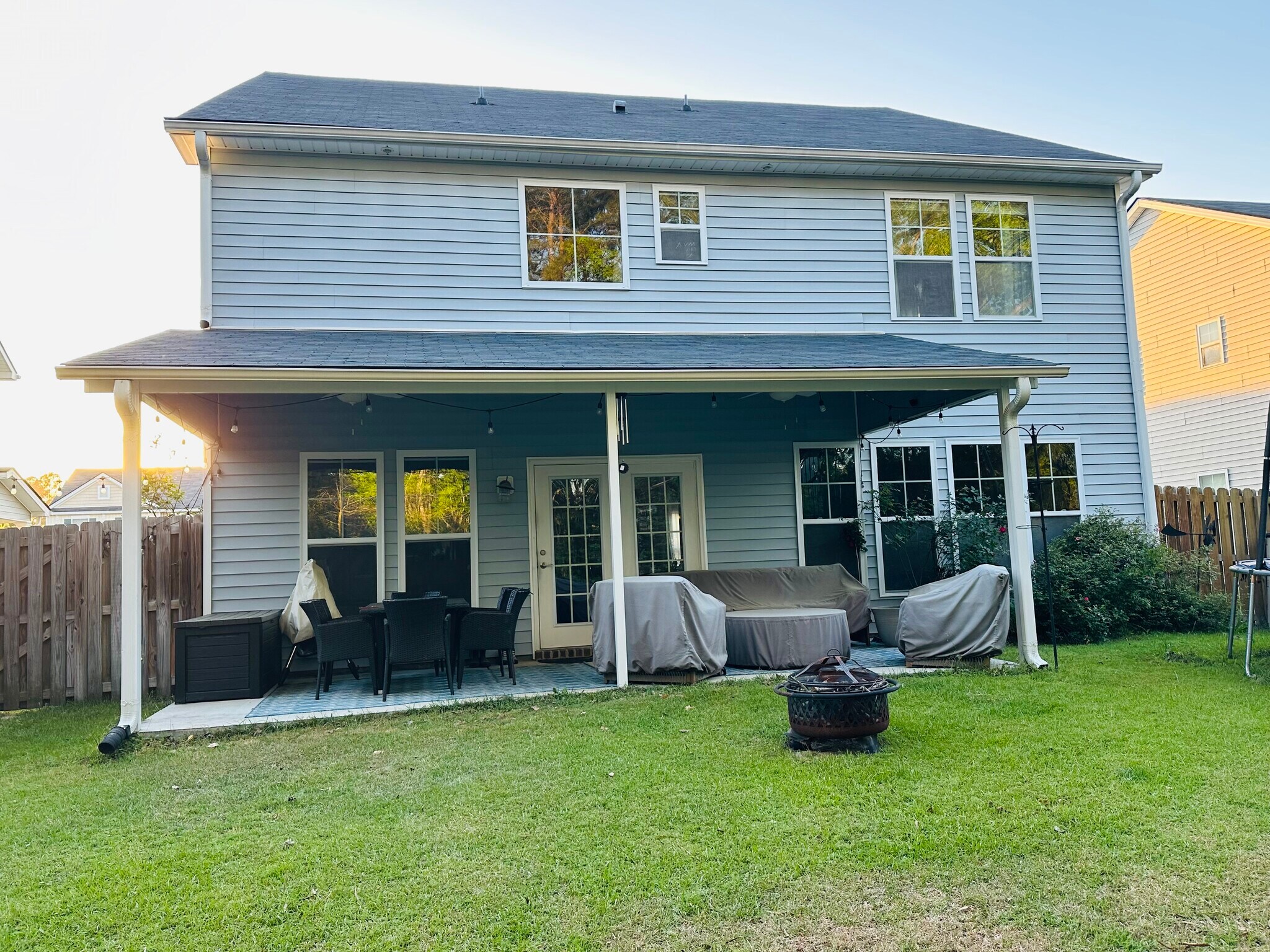 Building Photo - 226 Willow Point Cir