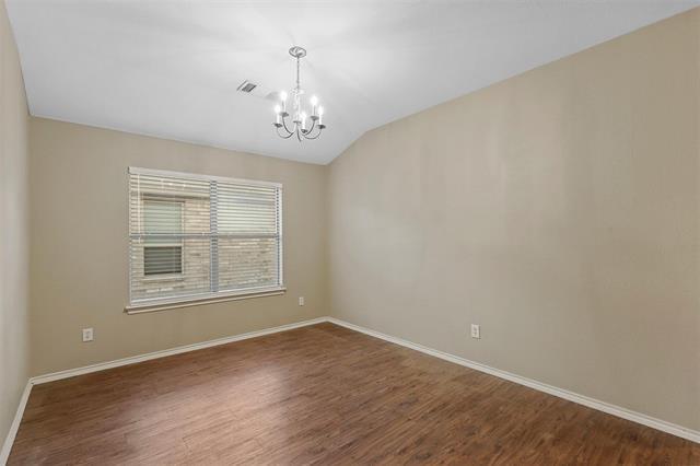 Building Photo - 2811 Briarbrook Dr