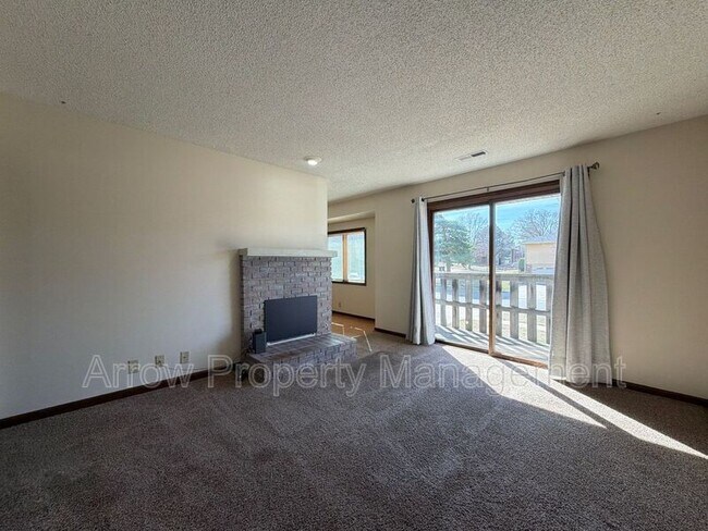 Building Photo - 5050 Prince Rd