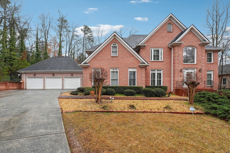 Primary Photo - 814 Lynhurst Dr SW