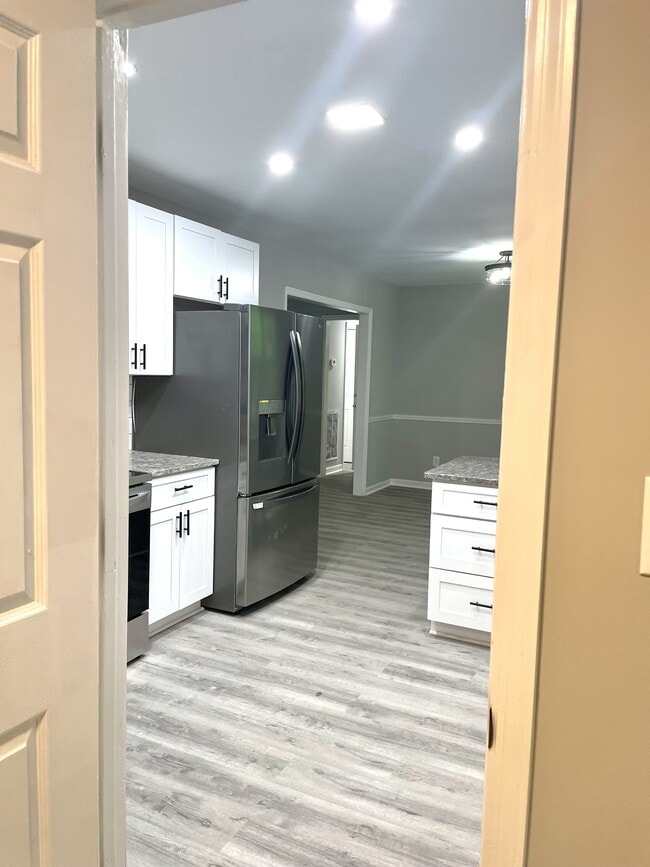 Building Photo - 5019 Peach Mountain Cir