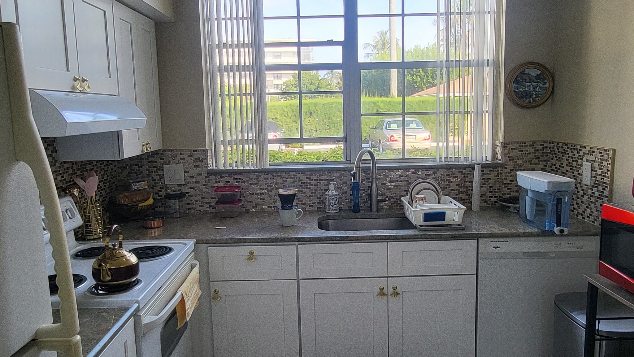 Building Photo - 3575 S Ocean Blvd