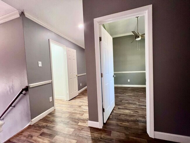 Building Photo - 19514 Azalea Valley Dr