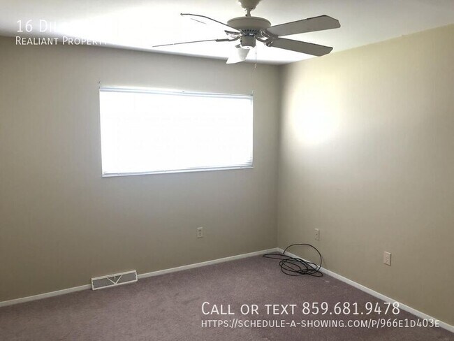 Building Photo - 16 N Dilcrest Cir