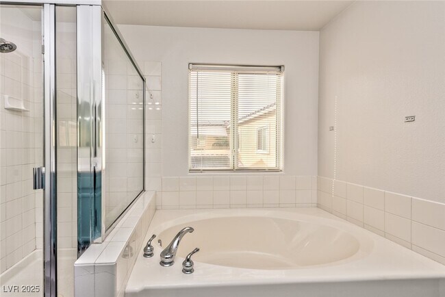 Building Photo - 3544 Tertulia Ave