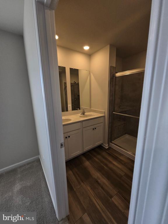 Building Photo - 1328 Red Clover Ln