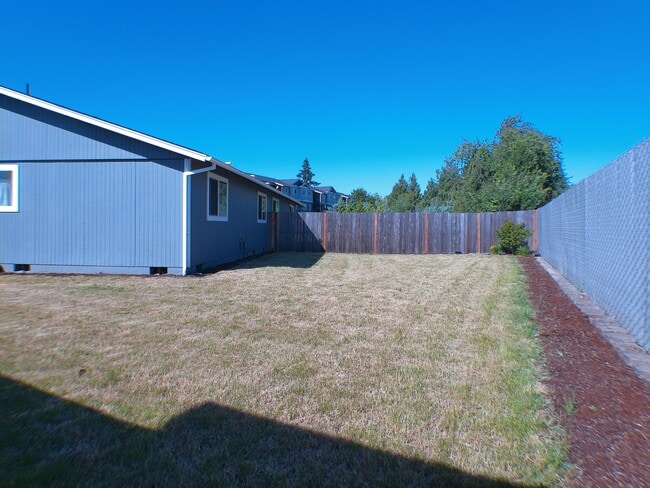 Building Photo - 1474-MHH1474 Rozilla Ct NE
